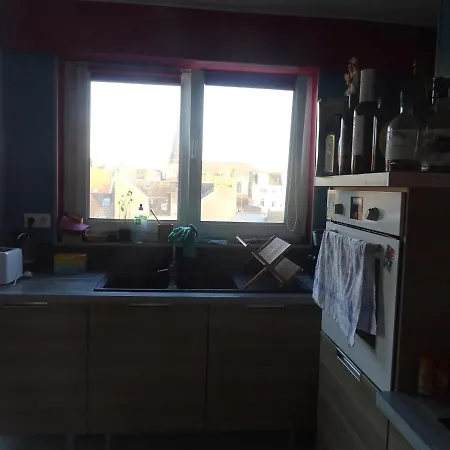 Chambre Privee Dans 61m² En Hyper-centre Avec Vue Sur La Vieille Homestay